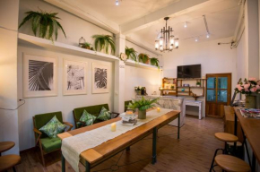 Гостиница Victory Park Hostel  Бангкок